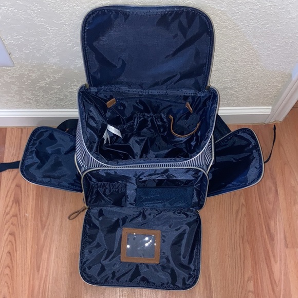 BananaFish Backpack - Picture 3 of 4